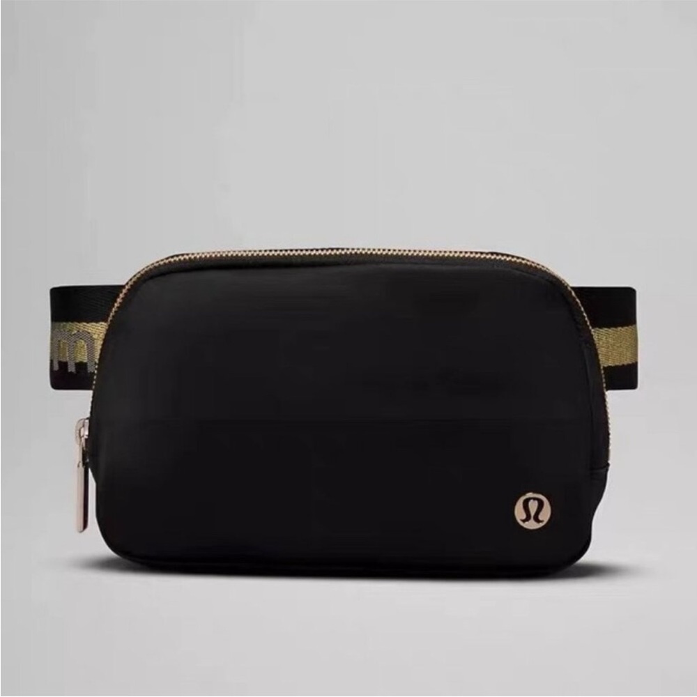NWT Lululemon Black & Gold Everywhere Belt Bag 1L - gold hardware (limited)